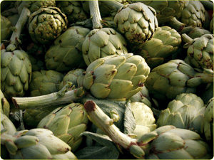 Com cuinar carxofes i aprofitar totes les seves parts