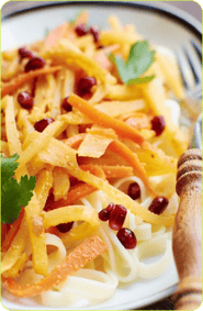 Receta de espaguetis de arroz con nabo y verduras